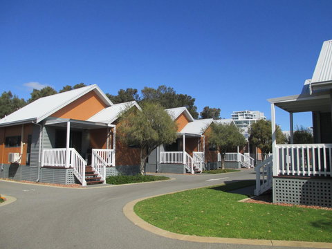 Mandurah Ocean Marina Chalets - Accommodation Cairns 37