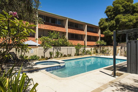 Rosalie 34 - Accommodation Cairns 9