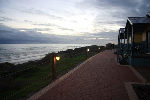 Dongara Tourist Park - Accommodation Cairns 13