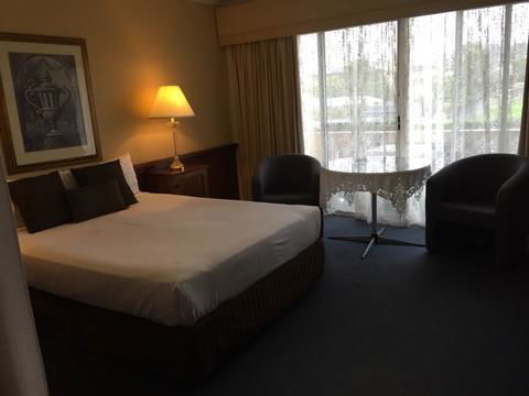 Clifton Motel & Grittleton Lodge - Accommodation Cairns 14