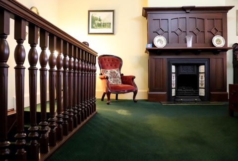 Clifton Motel & Grittleton Lodge - Accommodation Cairns 7