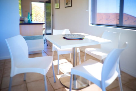 Cottesloe Marine Apartment - Executive Escapes - Accommodation Cairns 2