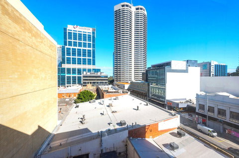 Perth West End Apartment 504 - Accommodation Cairns 6