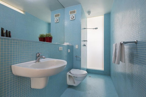 Cottesloe Tree Top Studio - Executive Escapes - Accommodation Cairns 12