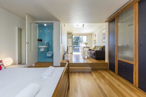Cottesloe Tree Top Studio - Executive Escapes - Accommodation Cairns 3
