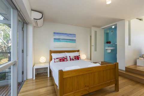 Cottesloe Tree Top Studio - Executive Escapes - Accommodation Cairns 6