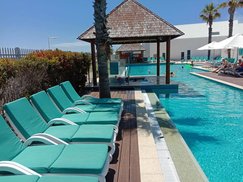 A 406 FANTASTIC OCEAN BEACH And MARINA VIEW APT - MANDURAH - Accommodation Cairns 2