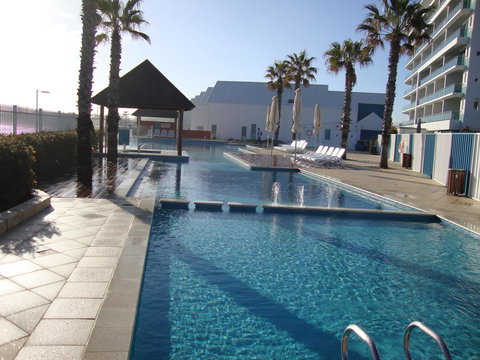 A 406 FANTASTIC OCEAN BEACH And MARINA VIEW APT - MANDURAH - Accommodation Cairns 25