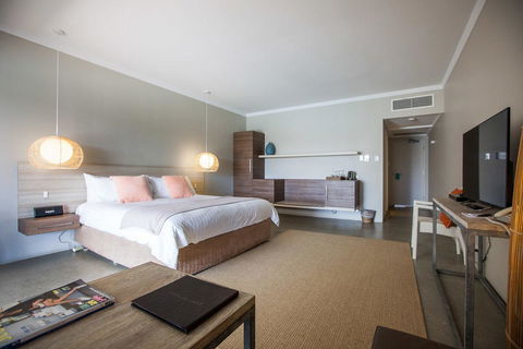 The Marina Hotel - Mindarie - Accommodation Cairns 4