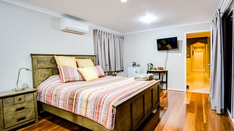 Mullaloo B & B - Accommodation Cairns 23