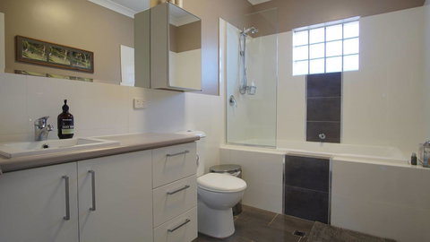 Mullaloo B & B - Accommodation Cairns 20