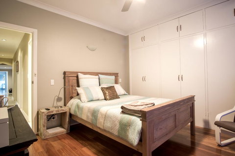 Mullaloo B & B - Accommodation Cairns 28