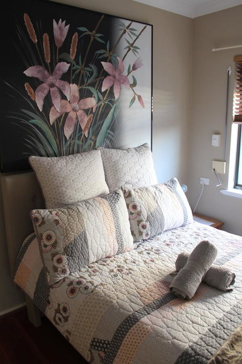 Mullaloo B & B - Accommodation Cairns 7