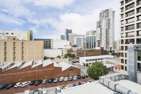 405 Perth City Escape - Accommodation Cairns 8