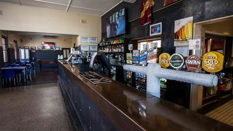 Beadon Bay Hotel - Accommodation Cairns 14