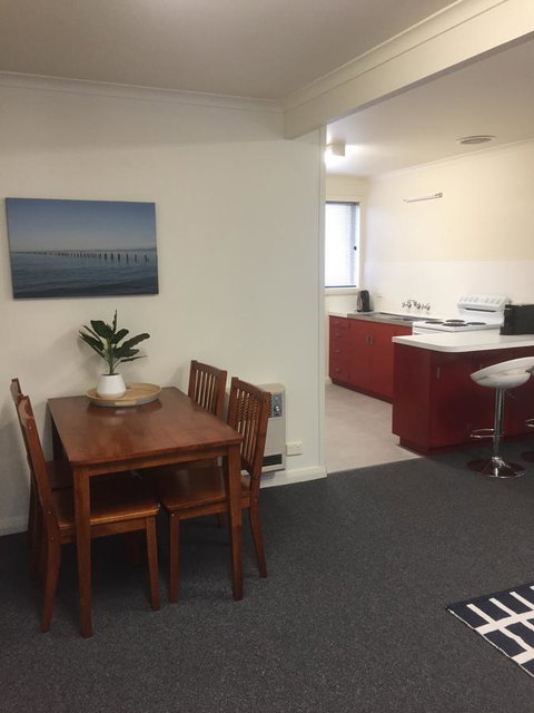 Old Pier Apartments - Accommodation Cairns 5