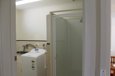 Old Pier Apartments - Accommodation Cairns 15