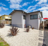 Bircoo Cottage Beach and Golf Getaway - Accommodation Cairns