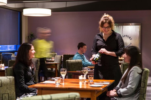 Best Western Plus Launceston - Accommodation Cairns 19