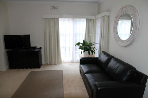Barclay Motor Inn - Accommodation Cairns 34