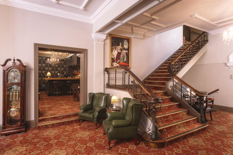 Hadley\'s Orient Hotel - Accommodation Cairns 33