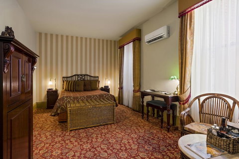 Hadley\'s Orient Hotel - Accommodation Cairns 31