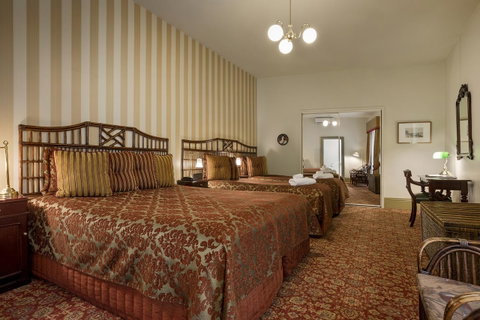 Hadley\'s Orient Hotel - Accommodation Cairns 21
