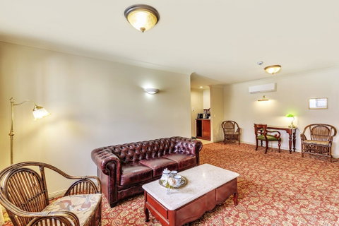 Hadley\'s Orient Hotel - Accommodation Cairns 17