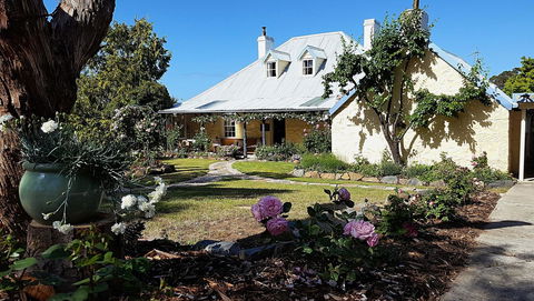 Orford's Sanda House B&B - Accommodation Cairns 6