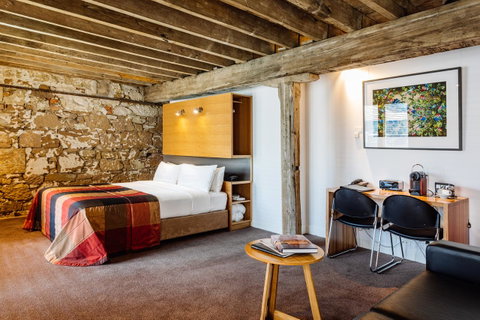The Henry Jones Art Hotel - Accommodation Cairns 42