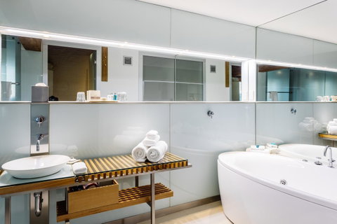 The Henry Jones Art Hotel - Accommodation Cairns 41