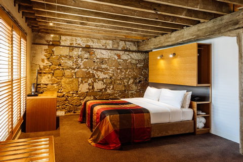 The Henry Jones Art Hotel - Accommodation Cairns 16