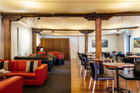 The Henry Jones Art Hotel - Accommodation Cairns 32