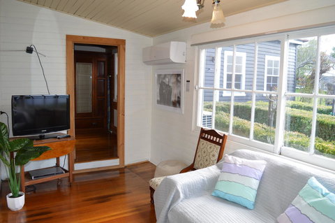 The Dragonfly Inn - Accommodation Cairns 9