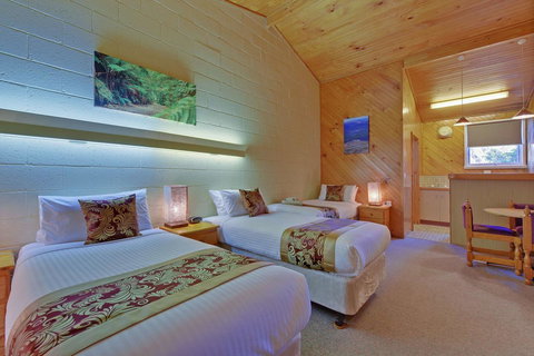 Gold Rush Inn - Accommodation Cairns 19