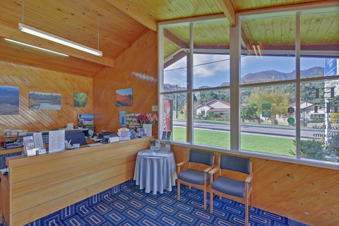 Gold Rush Inn - Accommodation Cairns 21