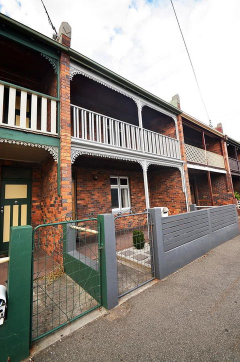 Two Up On York - Accommodation Cairns 8