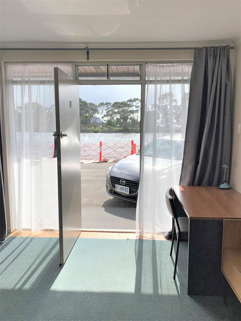 The Waterfront Wynyard - Accommodation Cairns 41