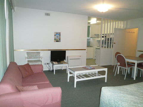 Parklane Motel - Accommodation Cairns 37