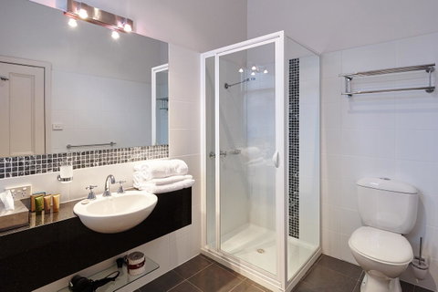 Auldington Hotel - Accommodation Cairns 7