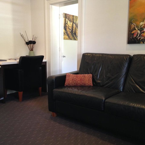 Auldington Hotel - Accommodation Cairns 43