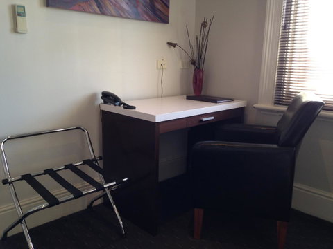 Auldington Hotel - Accommodation Cairns 19