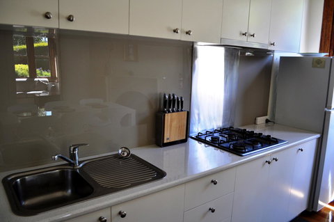 Belton Apartments-Hedge Cottage - Accommodation Cairns 18