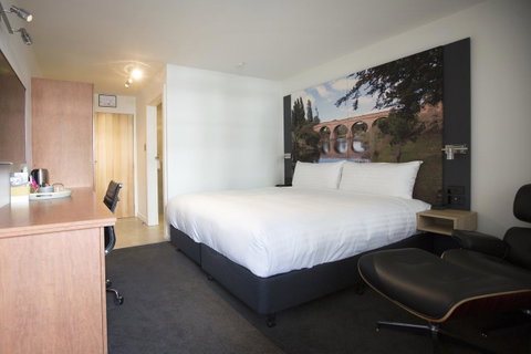 Hotel Launceston - Accommodation Cairns 1