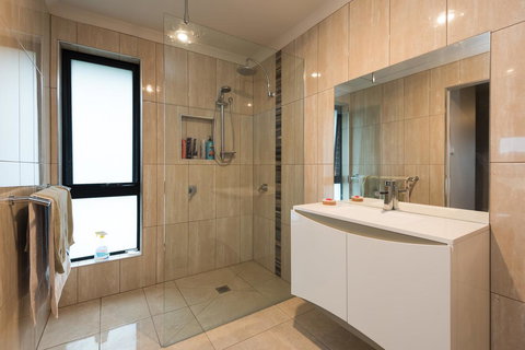 Euphoria House - Accommodation Cairns 5