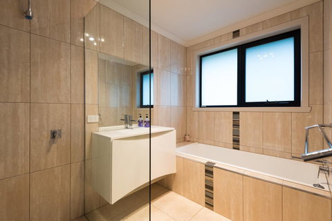 Euphoria House - Accommodation Cairns 7