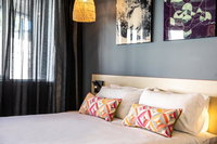 Nightcap at Monash Hotel