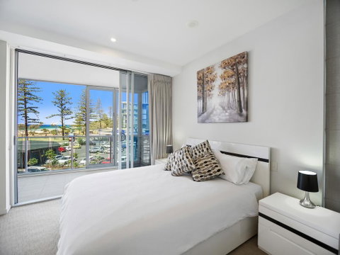 Nirvana By The Sea - Accommodation Cairns 2