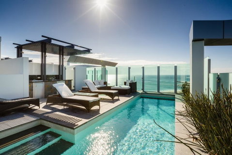 Nirvana By The Sea - Accommodation Cairns 0