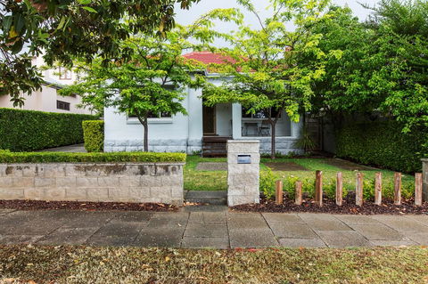 North Cottesloe Cottage - Accommodation Cairns 0